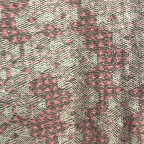 Lularoe 3X top‎ - Picture 3 of 6